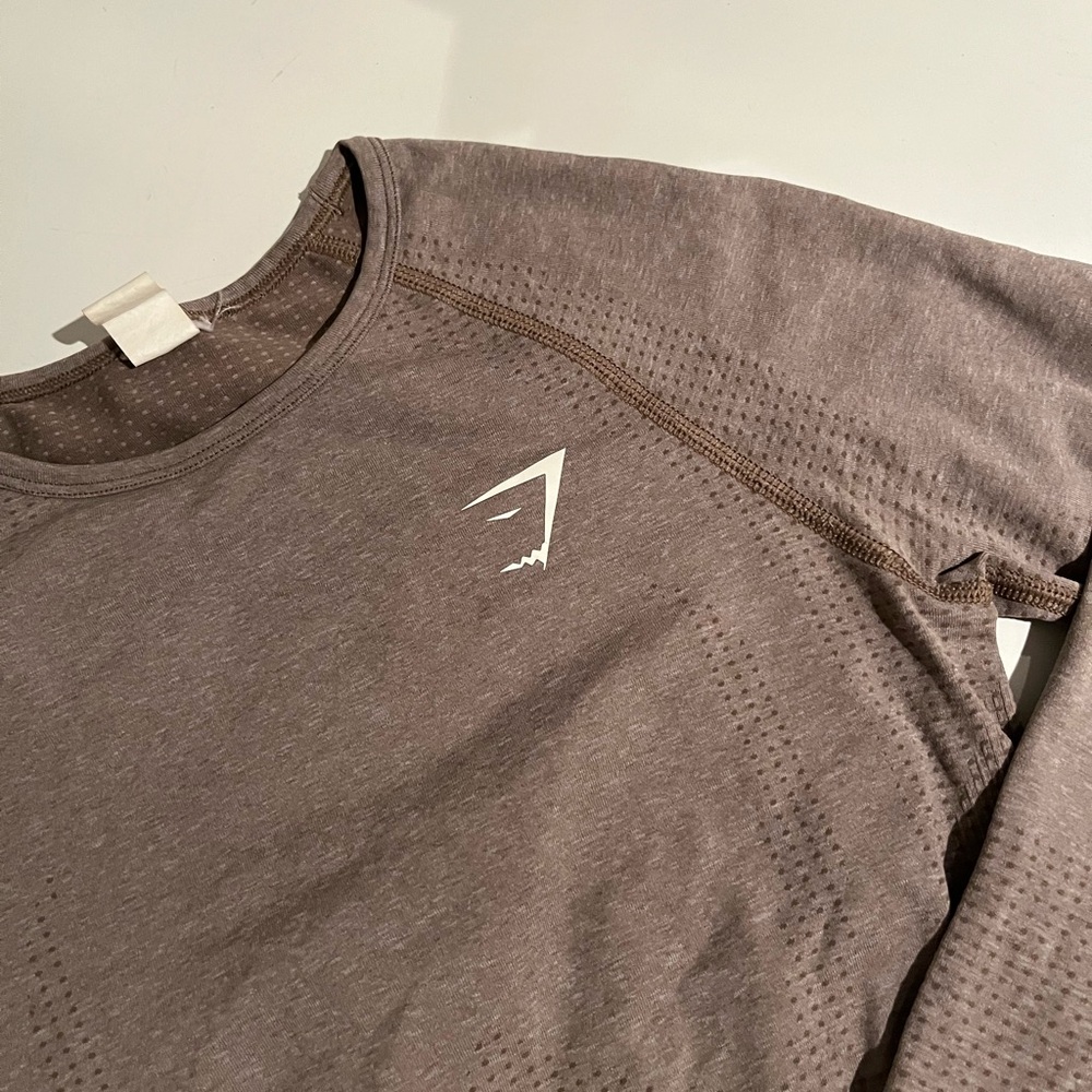 Gymshark cropped long sleeve top - Picture 3 of 4
